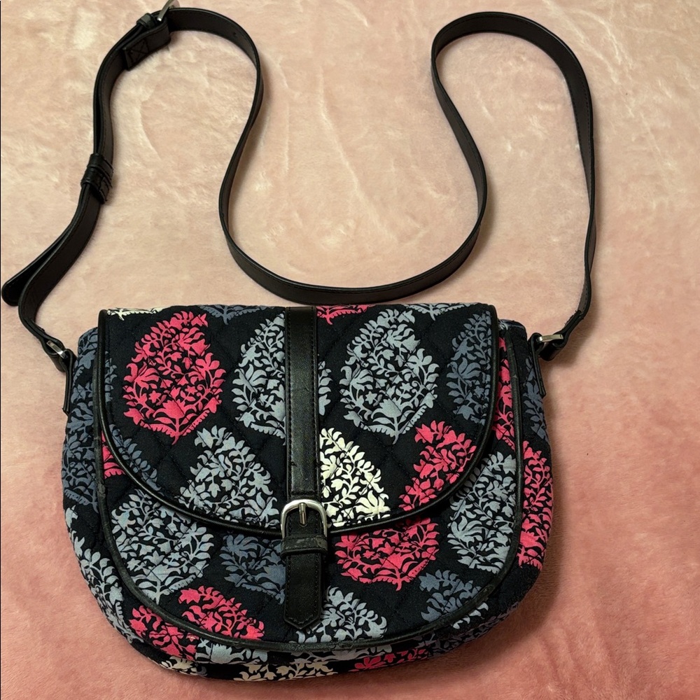 Vera Bradley Black and Pink Floral Crossbody Bag. Beautiful NWOT.